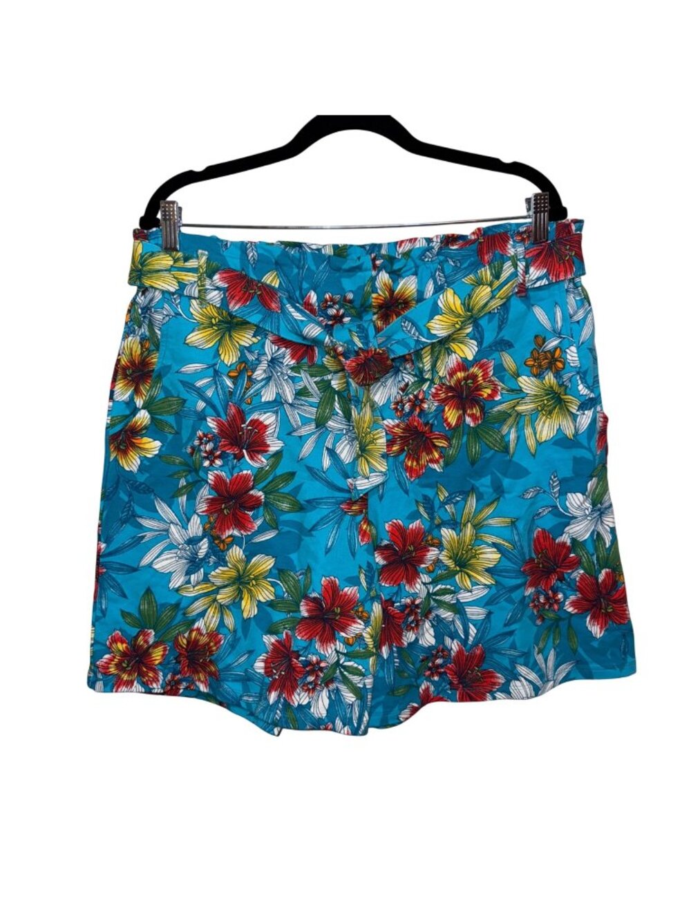 Ruby Red Womens Hawaiian Floral Shorts L Cotton & Polyester